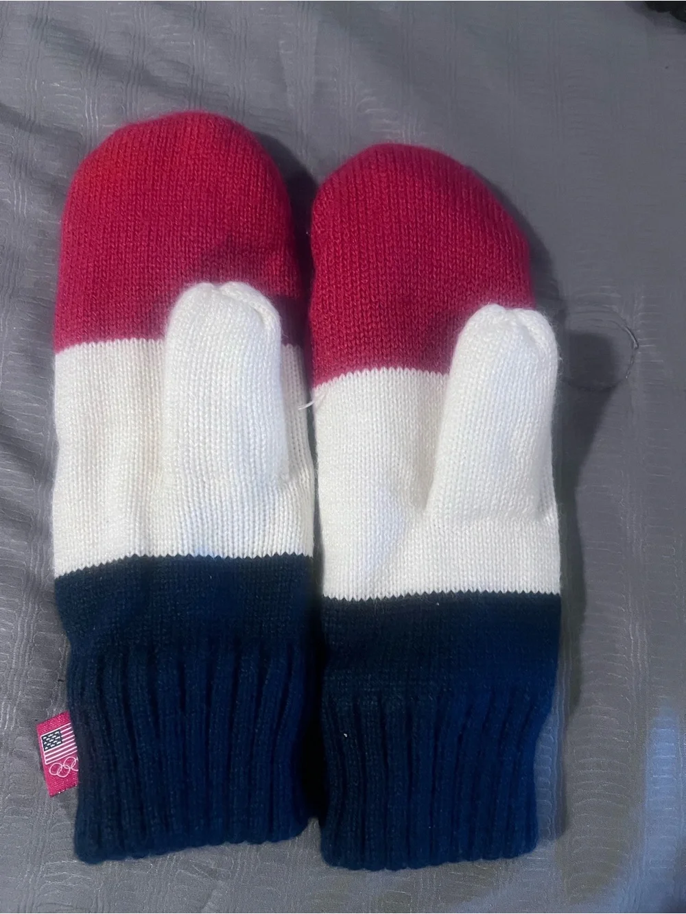 Kids Tricolor Knit Gloves with 'TEAM USA' Accent - Navy, White & Red